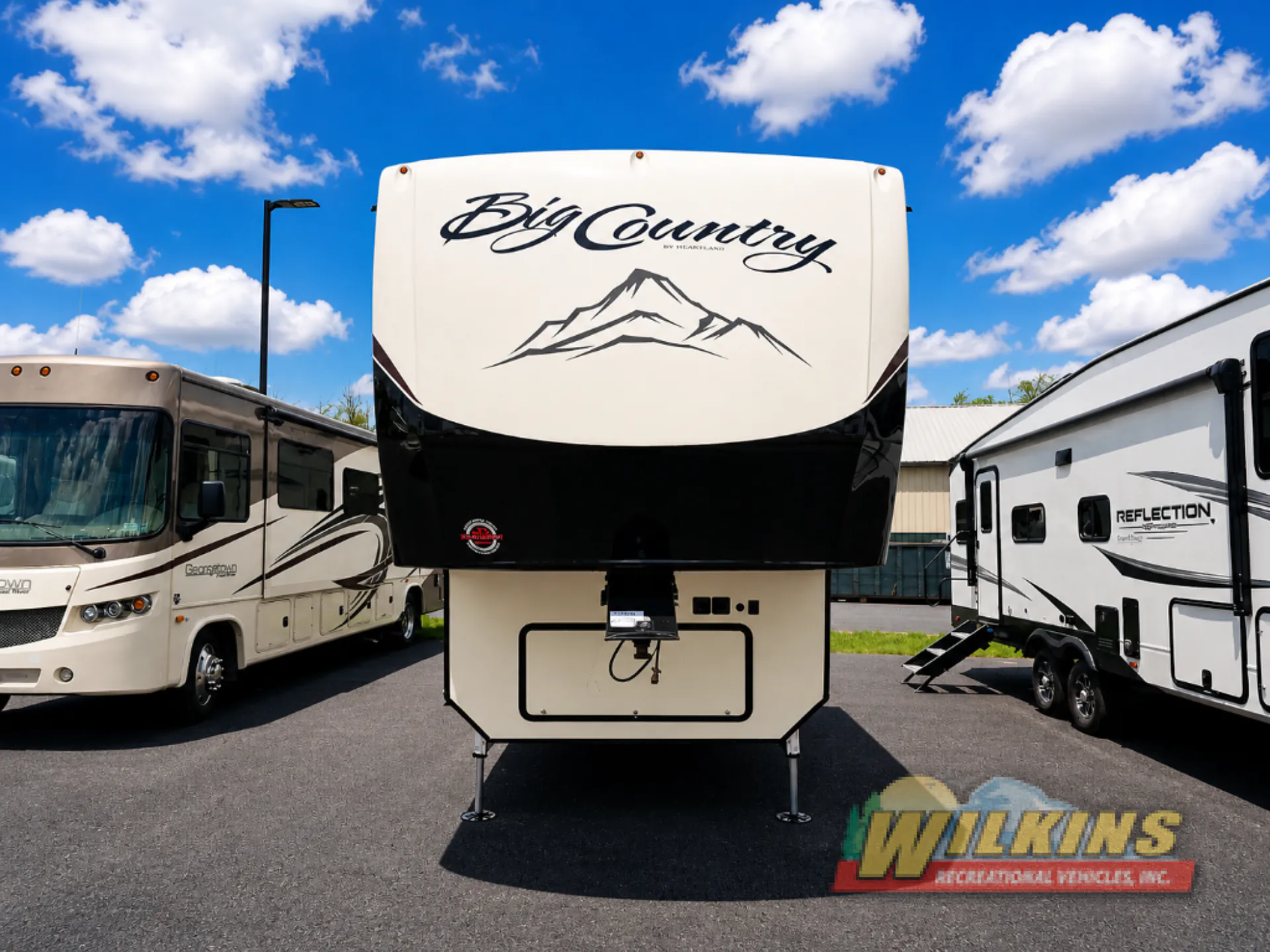 2018 Heartland Big Country 3965DSS - Photo 3