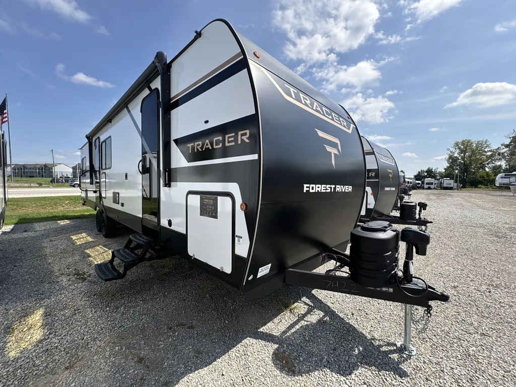 2027 Forest River Tracer 295DB, Photos photo 6
