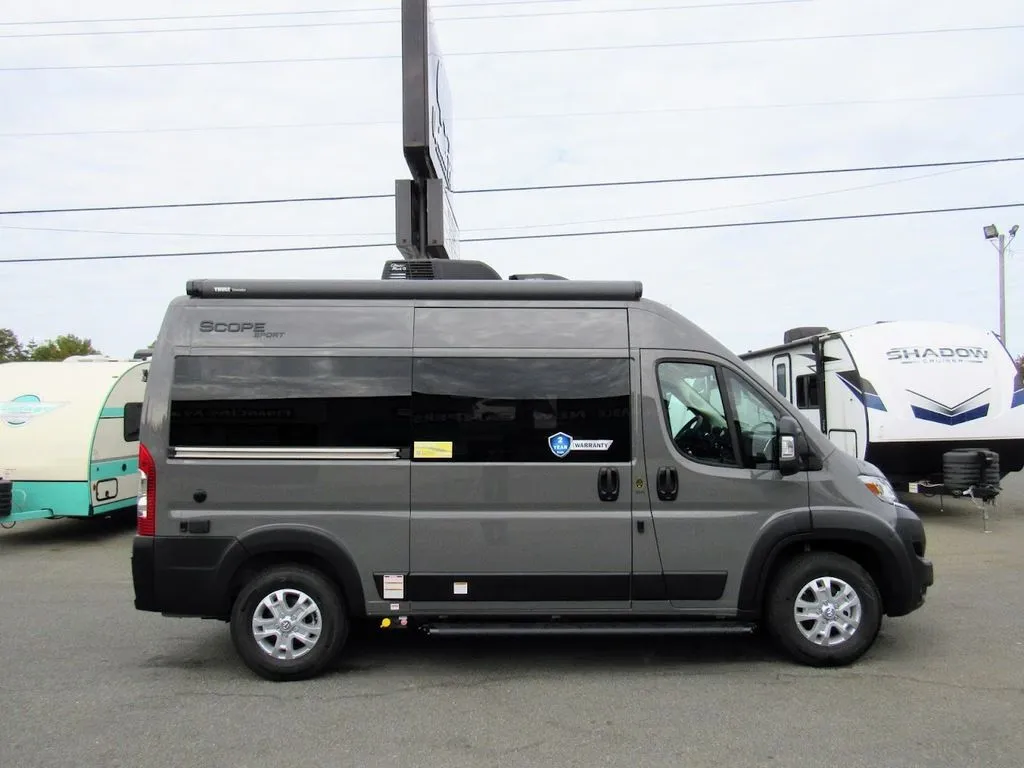 2026 Thor Motor Coach Scope 18M - Photo 2