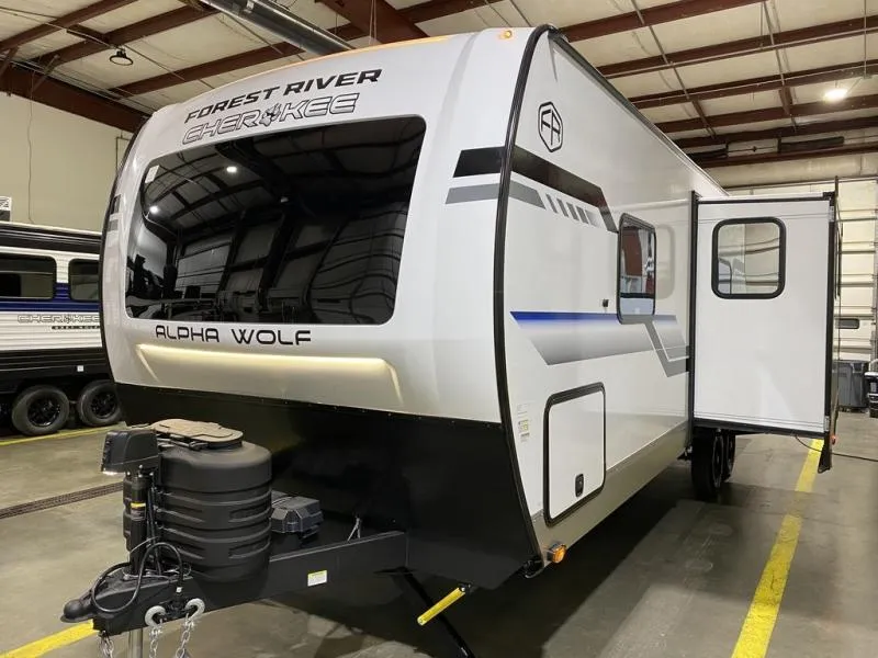 2025 Forest River Cherokee Alpha Wolf 23DBH - Photo 4