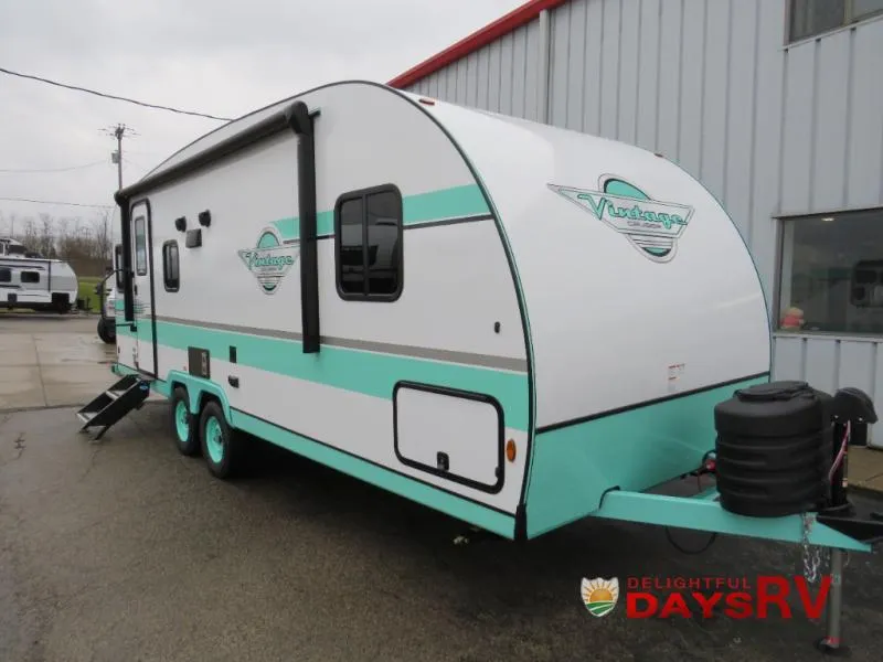 2026 Gulf Stream Vintage Cruiser 23RSS - Photo 2