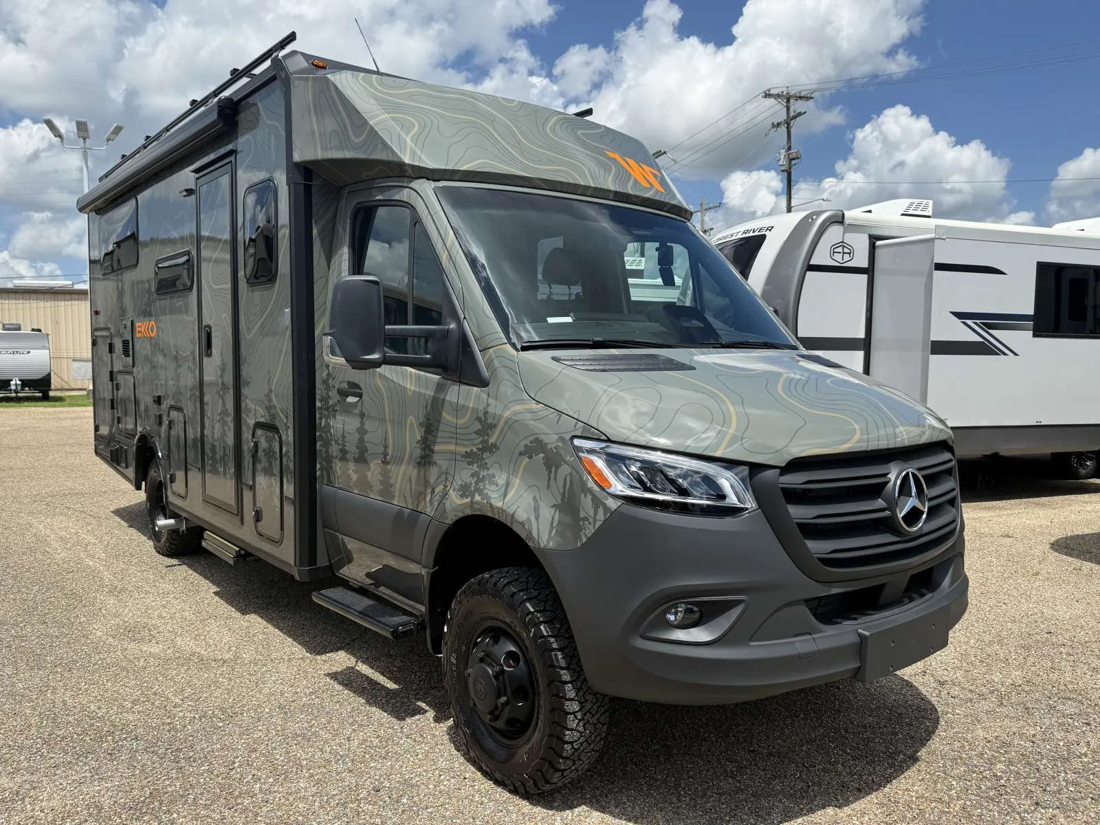 2026 Winnebago EKKO 23B - Photo 3
