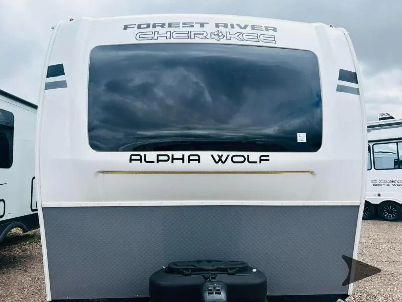 2026 Forest River Cherokee Alpha Wolf 33RL - Photo 4
