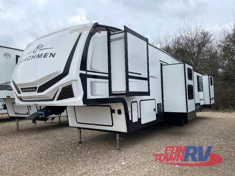 2026 Coachmen Chaparral 373MBRB - Photo 3