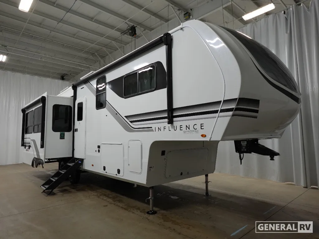 2026 Grand Design Influence 3003RL - Photo 2