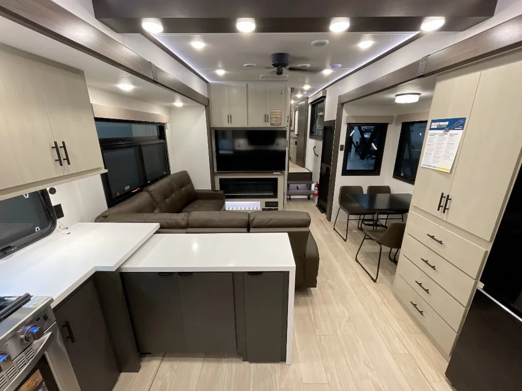 2027 Forest River RV Wolverine 32JF, Photos photo 4
