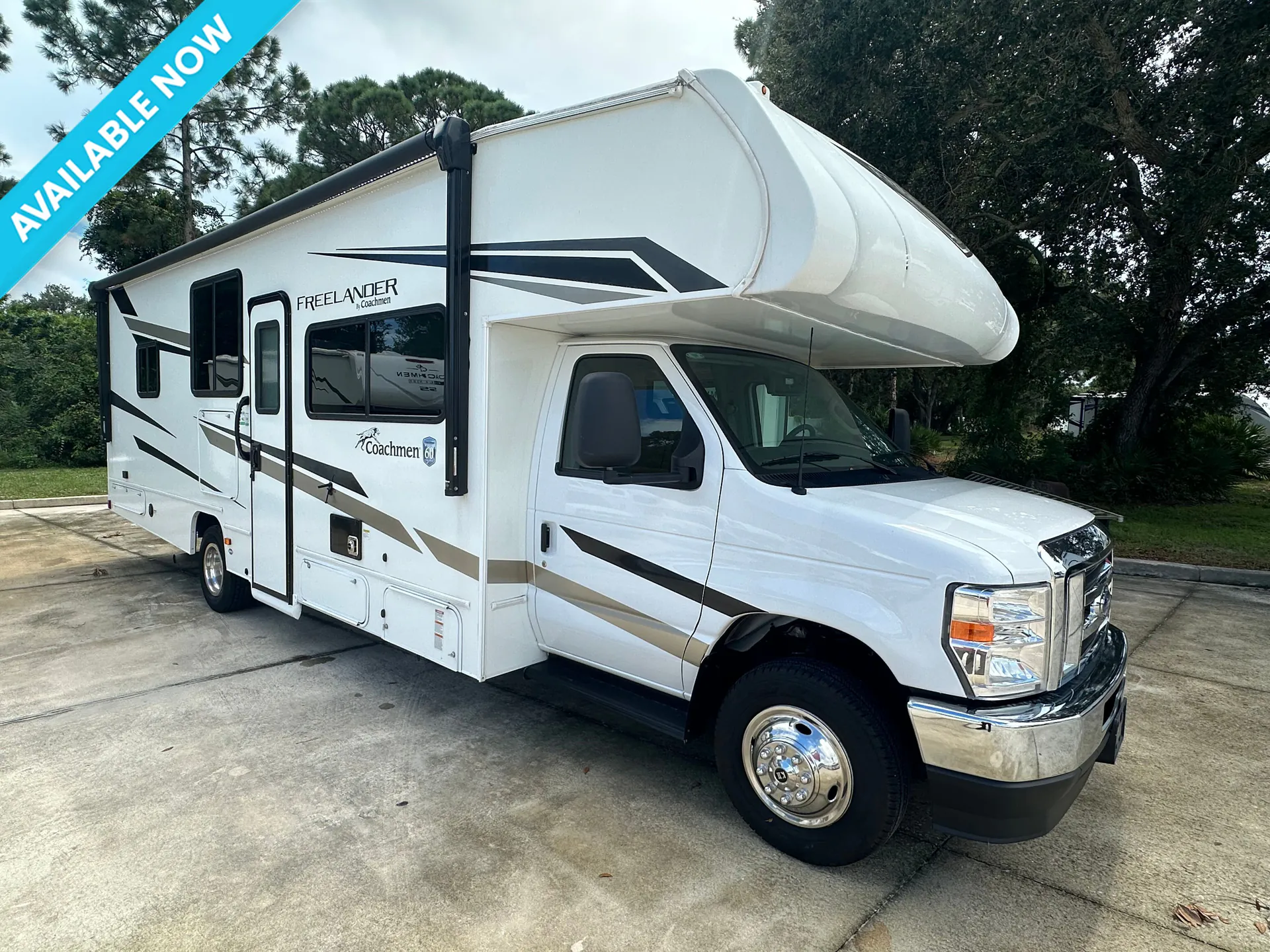 2025 Coachmen Freelander 29KB - Photo 2
