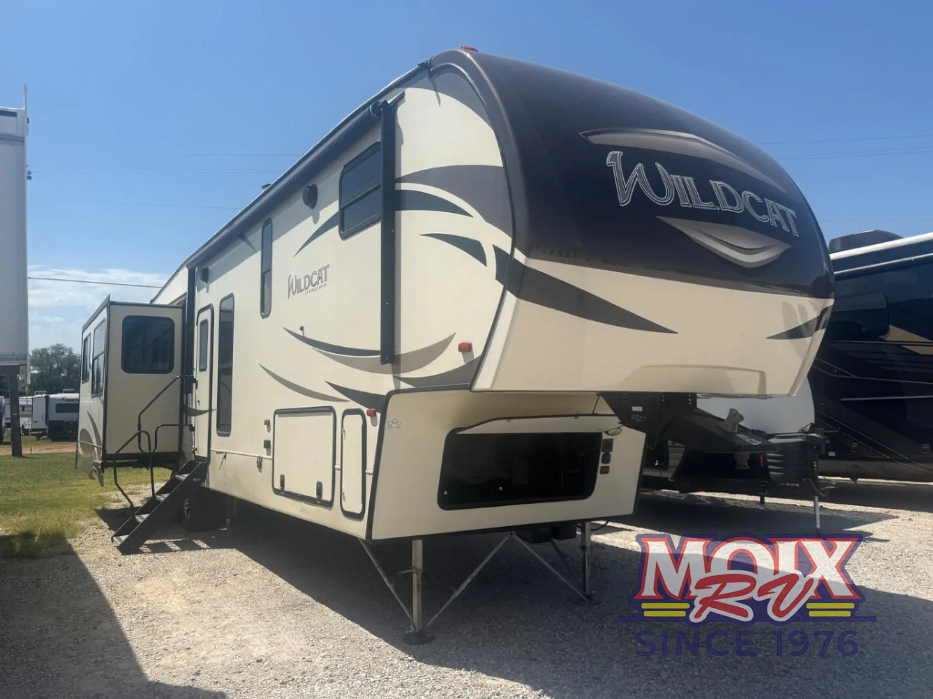 2019 Forest River Wildcat 383MB — Photo 1