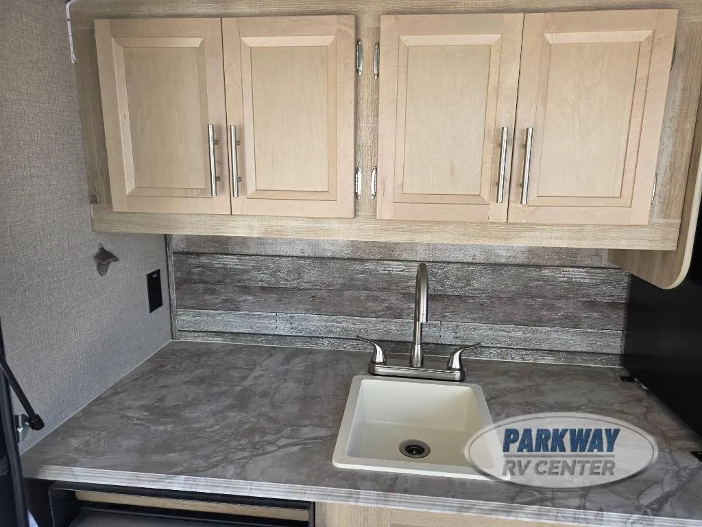 2022 Coachmen Catalina Legacy Edition 323BHDSCK - Photo 3