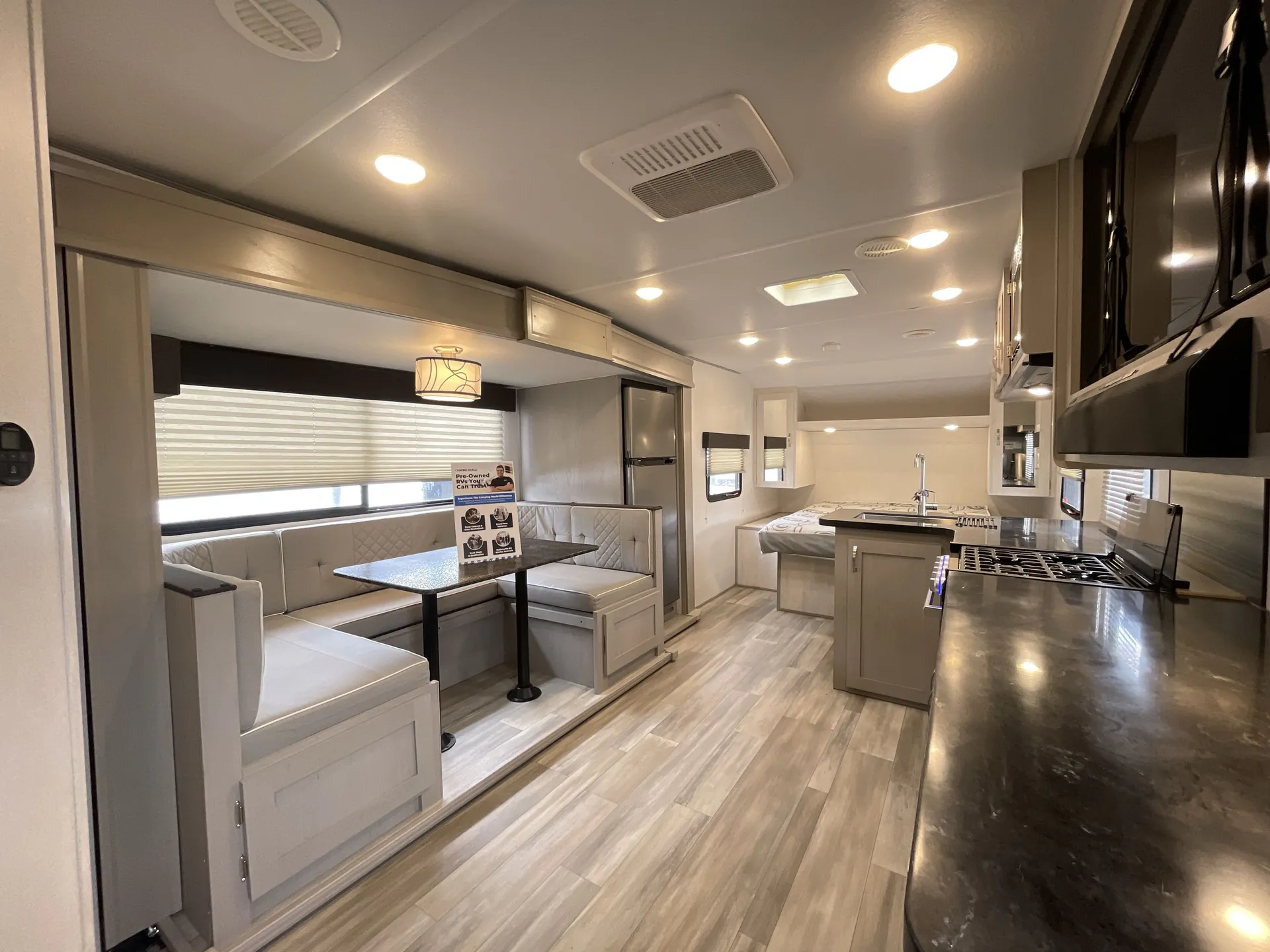 2022 Prime Time Tracer 22RBS — living area main