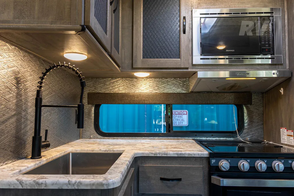 2020 Forest River Vibe 28BH, Photos photo 15