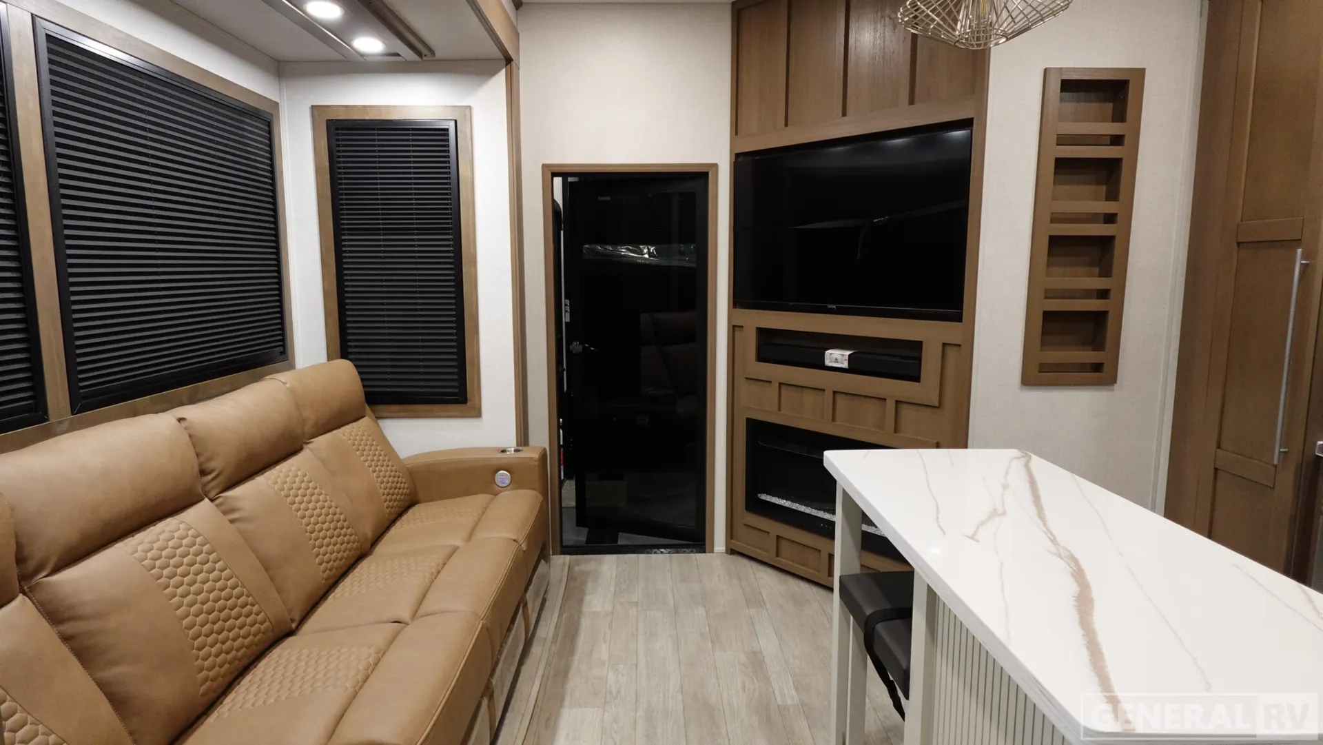 2026 Keystone RV Fuzion 373 - Photo 3