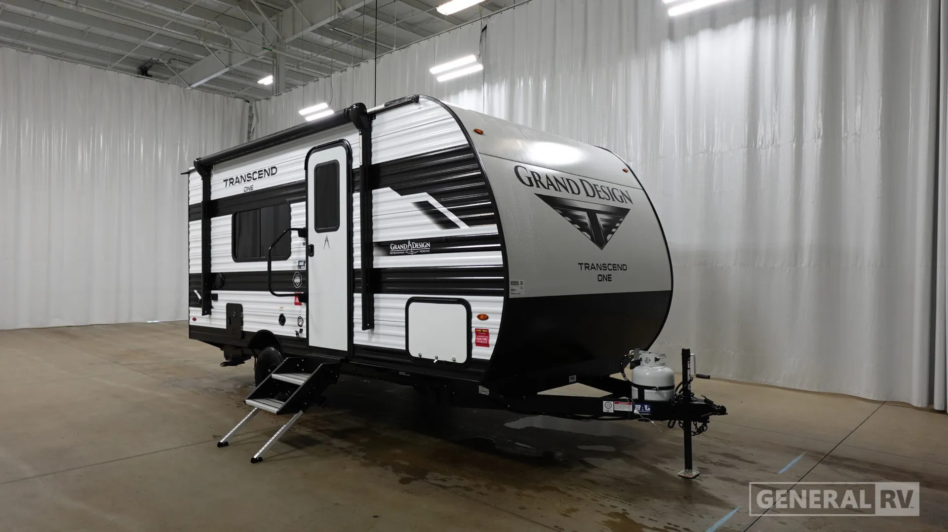 2027 Grand Design Transcend One 151RB - Photo 2