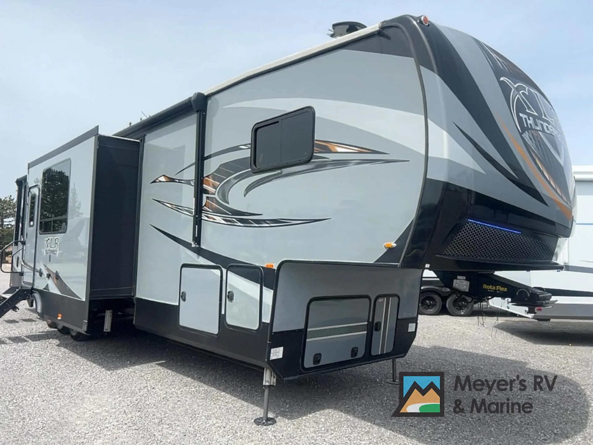 2019 Forest River XLR Thunderbolt 382AMP - Photo 2