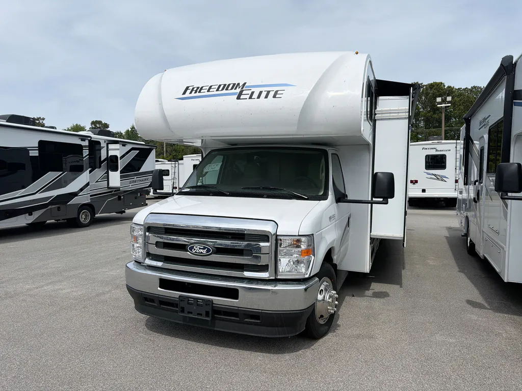 2026 Thor Motor Coach Freedom Elite 31FE, Photos photo 5