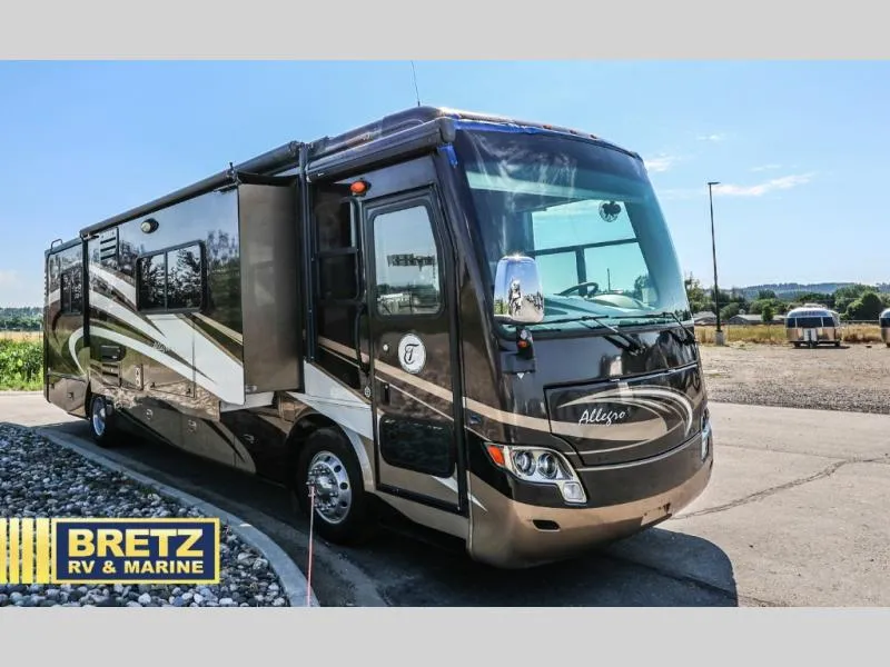 2014 Tiffin Allegro Breeze 32BR - Main photo
