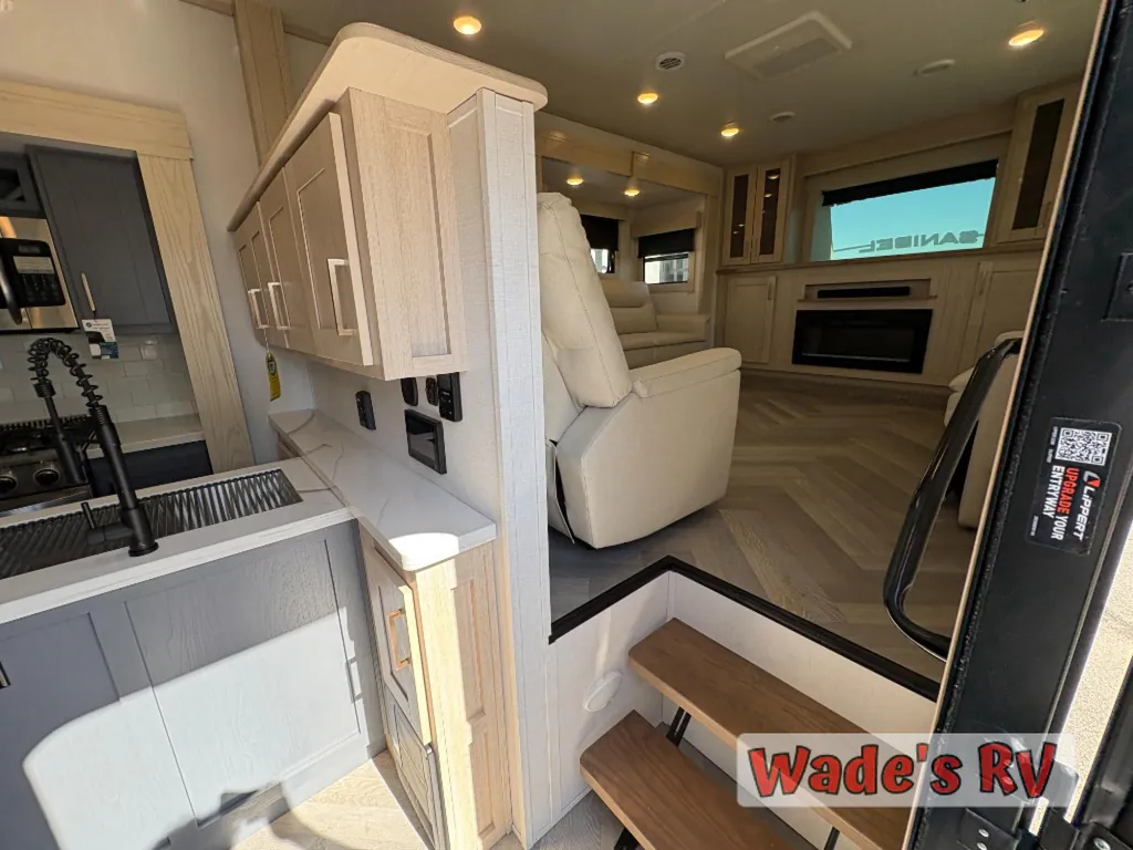 2025 Prime Time Sanibel 3802FLWB, Photos photo 17