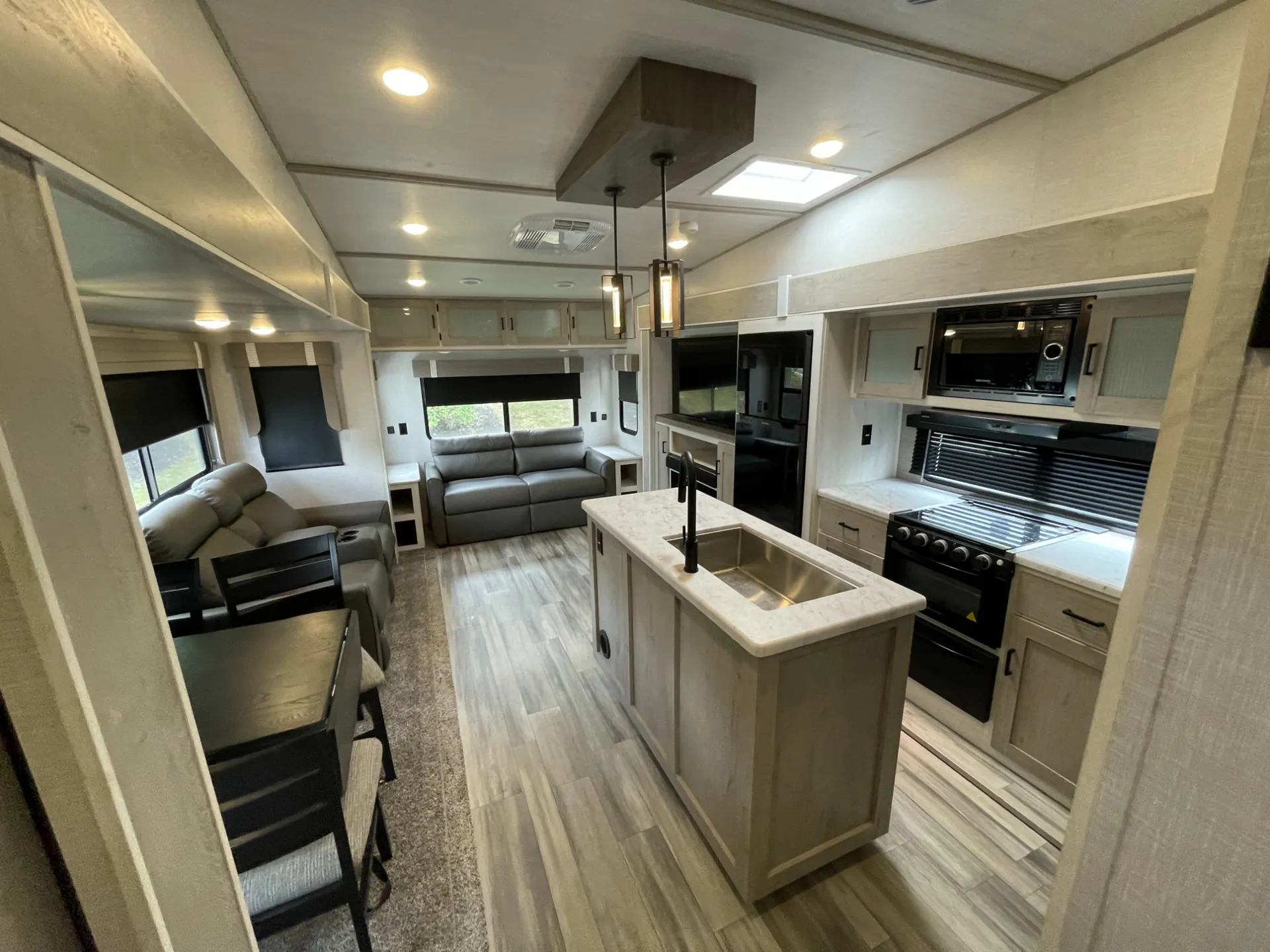 2022 Forest River Impression 280RL - Photo 2