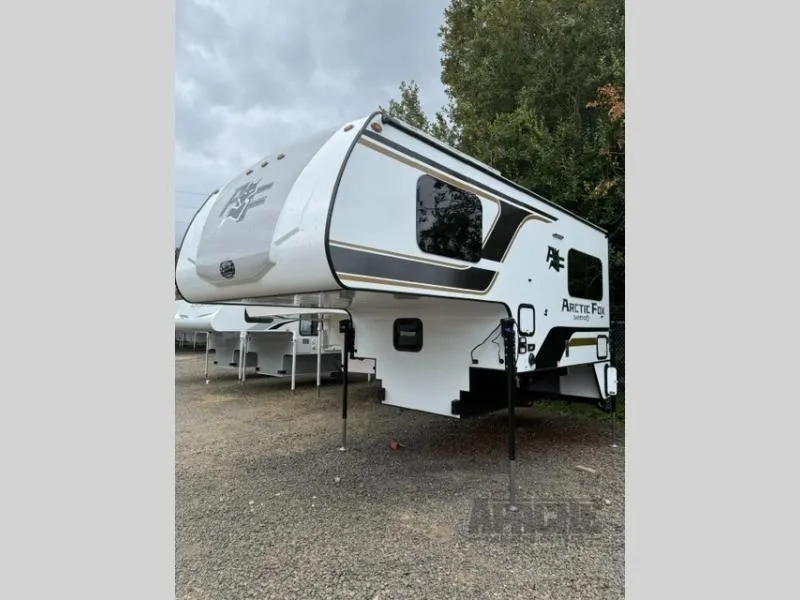 2027 Northwood Arctic Fox Camper 865 - Photo 4