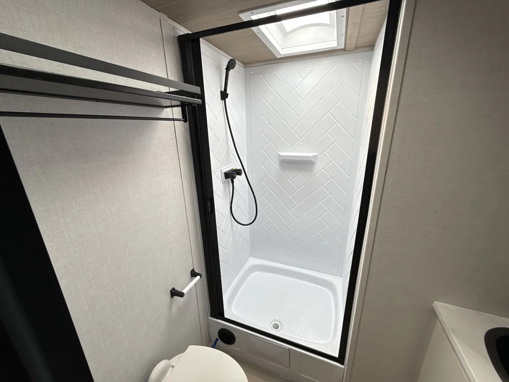 2026 Forest River Vibe 3400XL, Photos photo 15