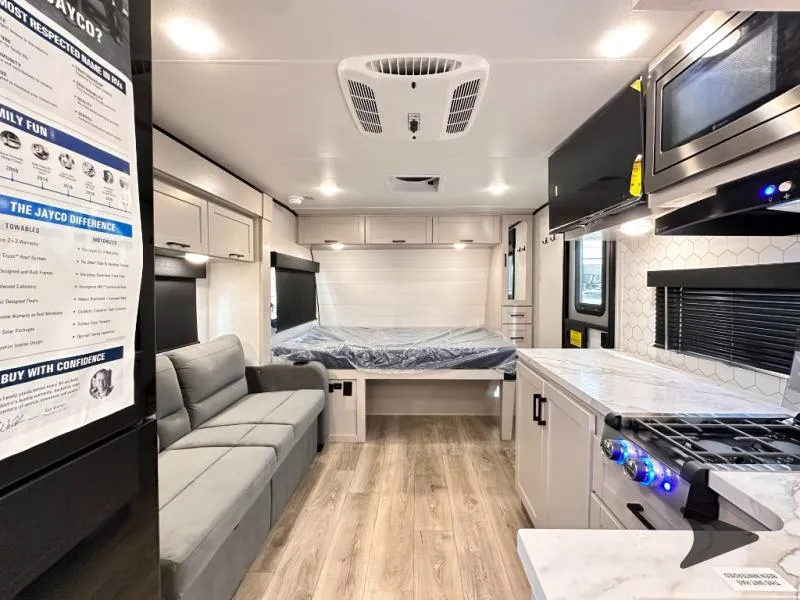 2026 Jayco Jay Feather Air 16RB - Photo 4