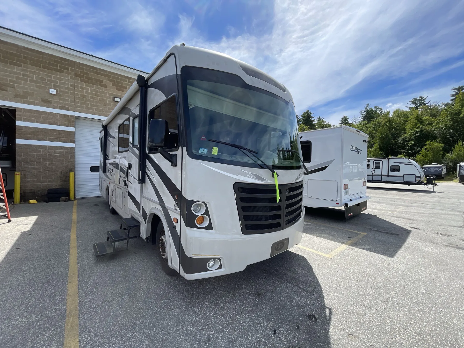 2016 Forest River FR3 28DS - Photo 2