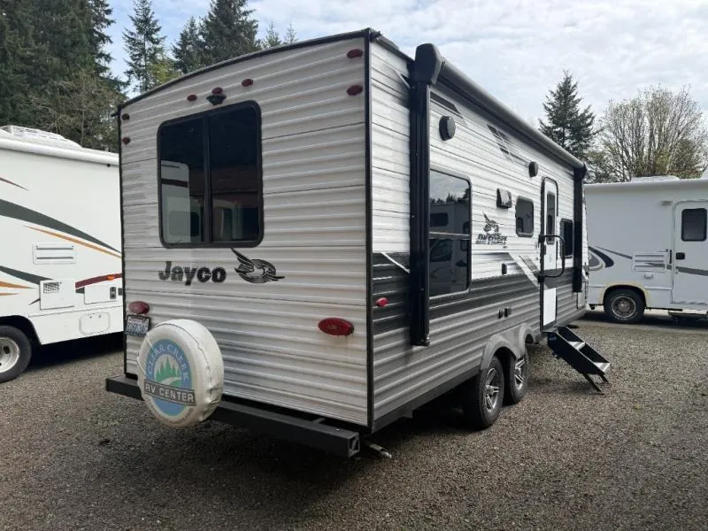 2022 Jayco Jay Flight 212QBW - Photo 4