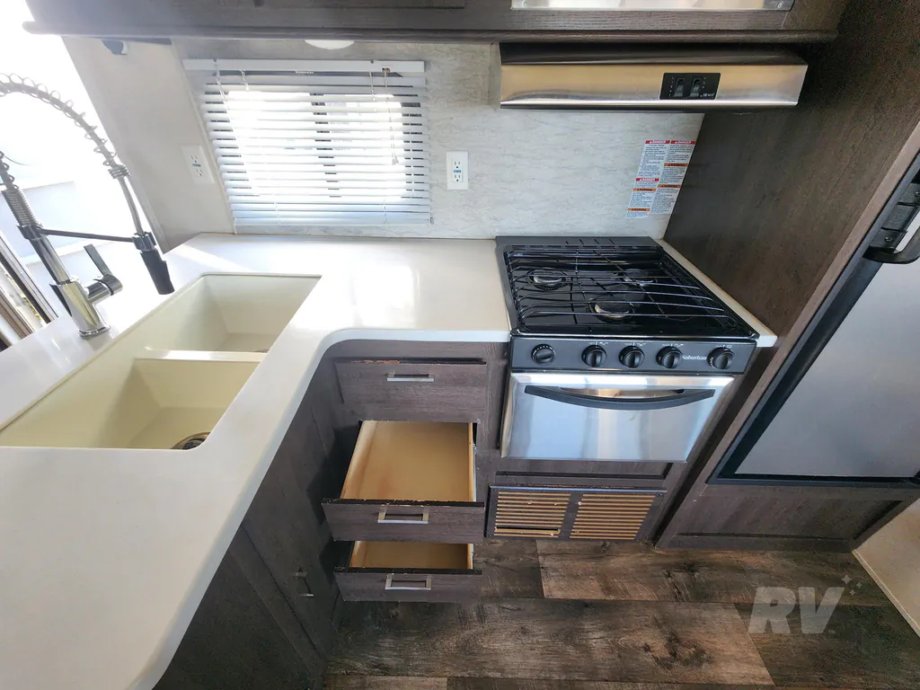 2019 Forest River Wildwood 31KQBTS, Photos photo 20