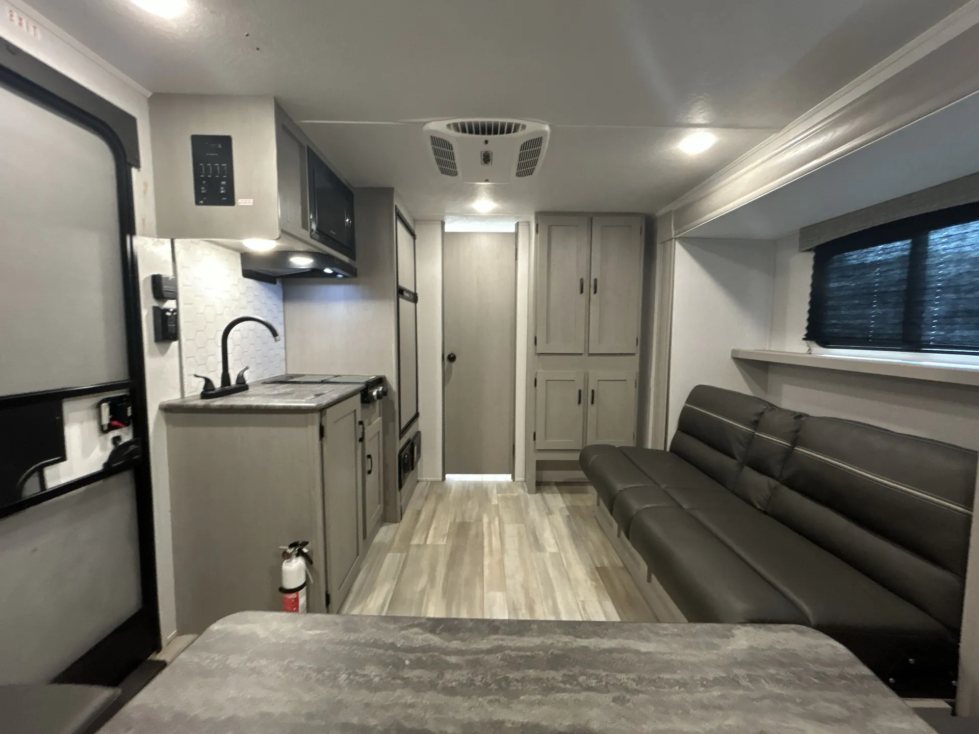 2023 Coachmen Clipper 17MBS - Photo 4