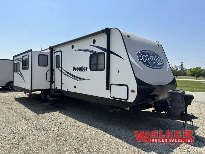 2016 Heartland Prowler Used    30P RLS - Main photo