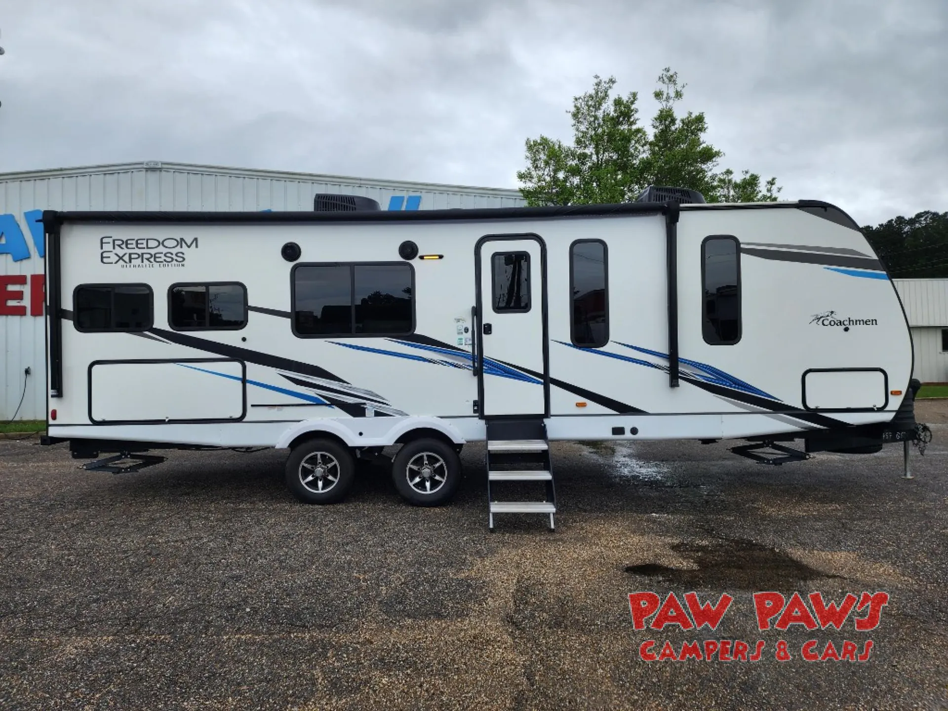 2023 Coachmen Freedom Express Ultra Lite 274RKS - Photo 3