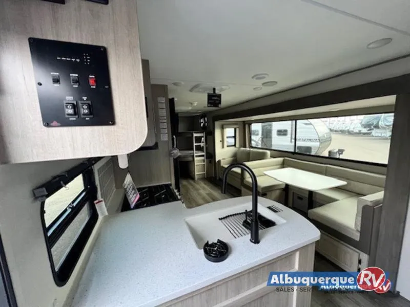 2026 Coachmen Catalina Legacy Edition 273DBHCK - Photo 4