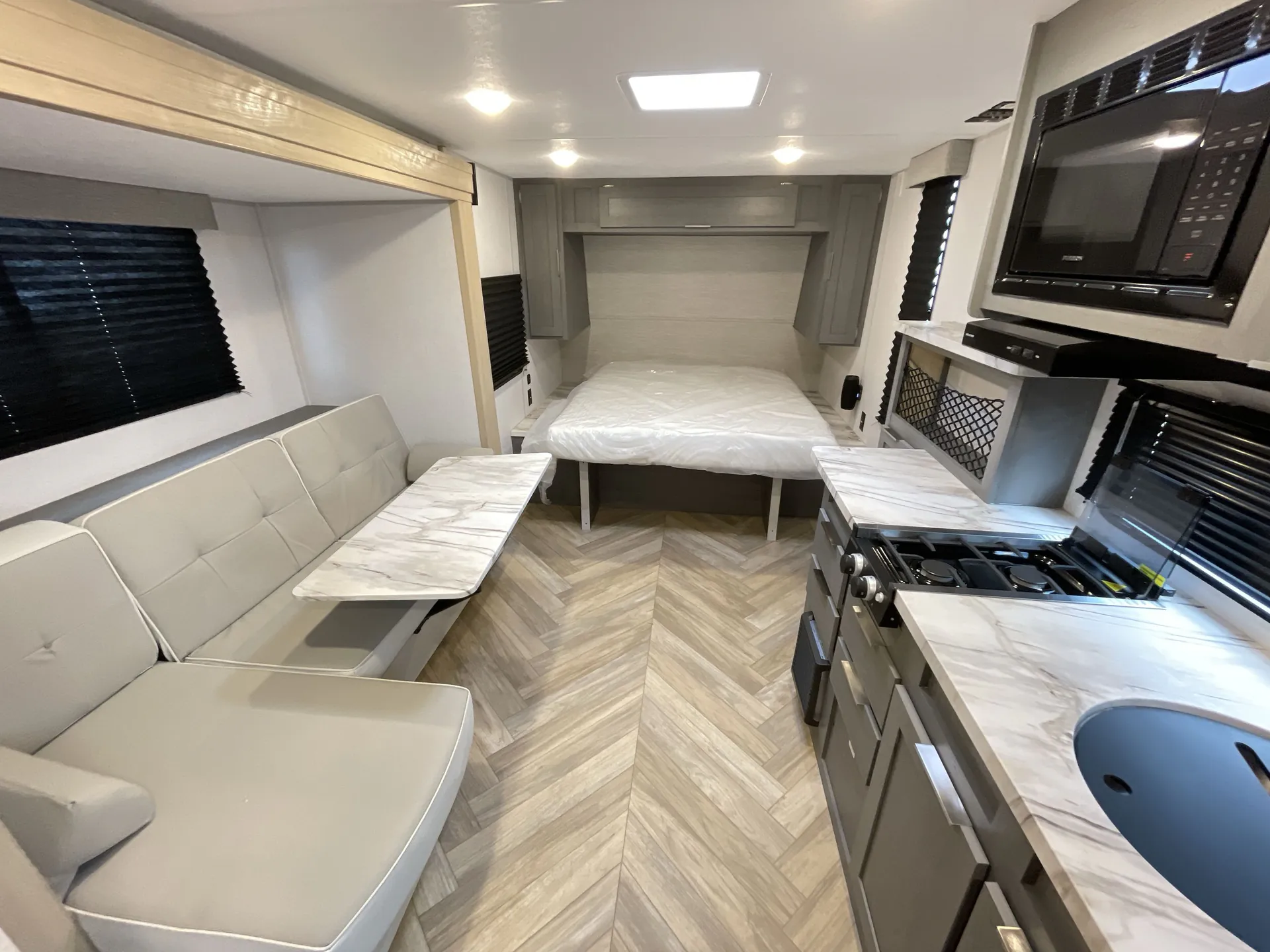 2023 Forest River Ozark 1800QS — living area main