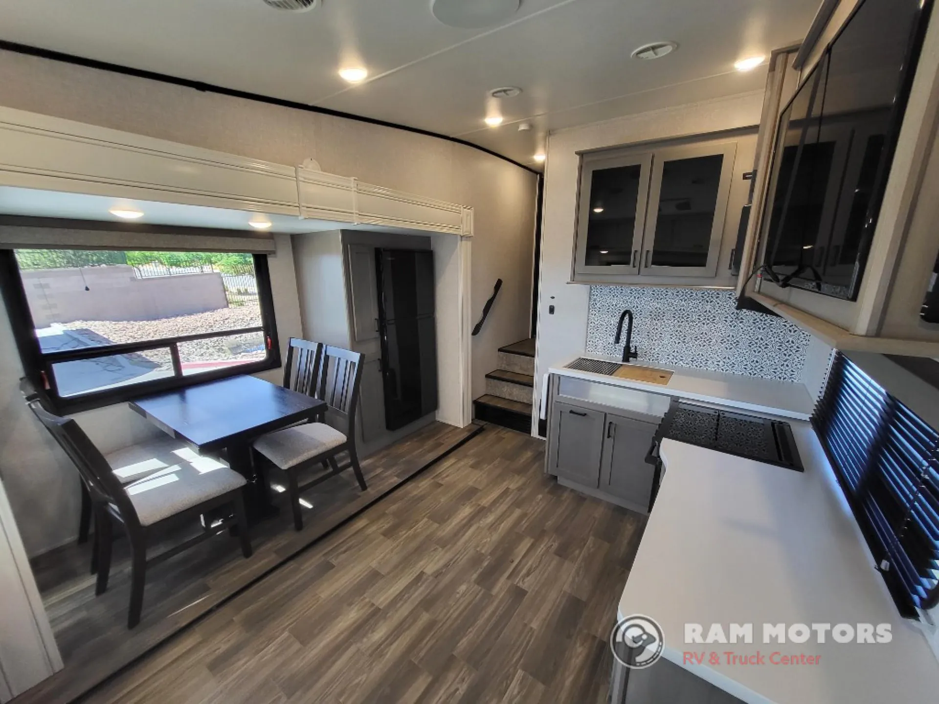 2024 Starcraft GSL Light Duty 234RLS - Photo 3