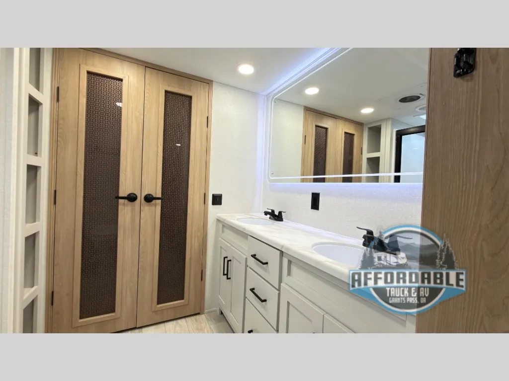 2026 Forest River Sierra 3800RK, Photos photo 25