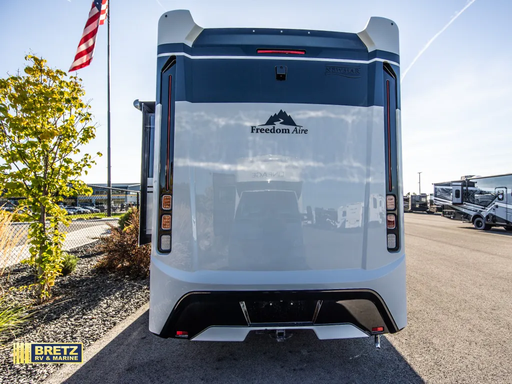 2026 Newmar Freedom Aire 2515 - Photo 3