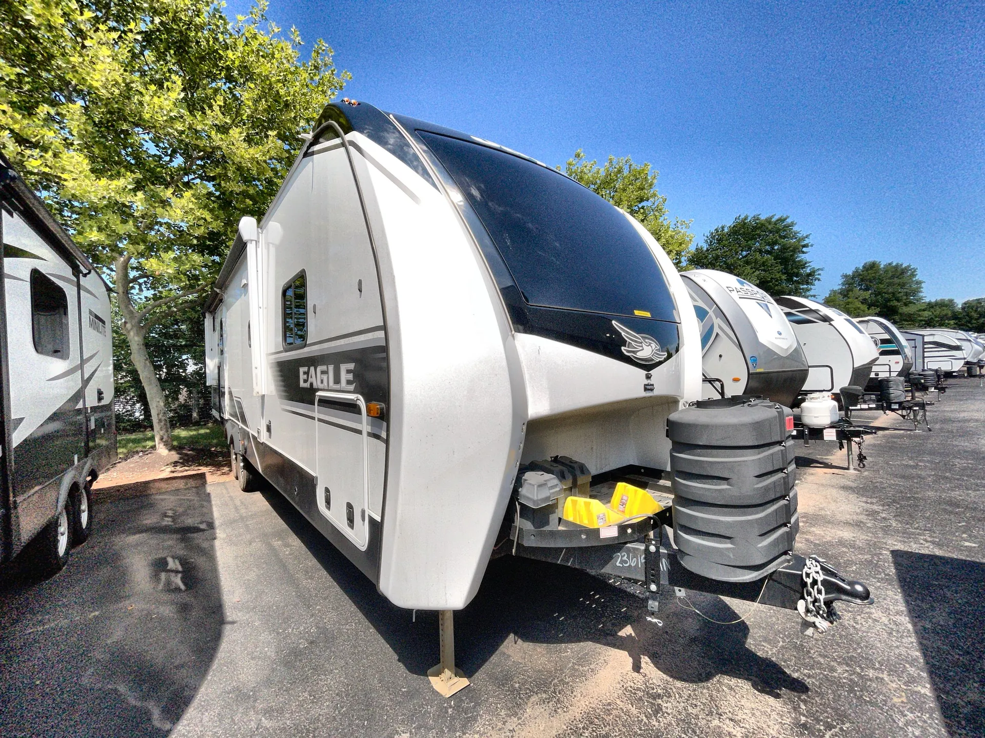 2024 Jayco Eagle Travel Trailers 284BHOK - Photo 2