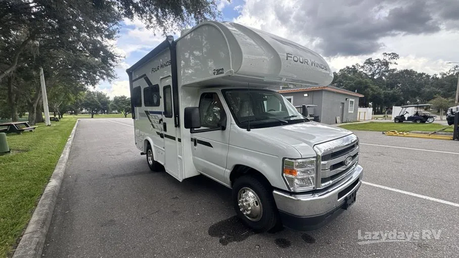 2026 Thor Motor Coach Four Winds 19Z - Photo 2