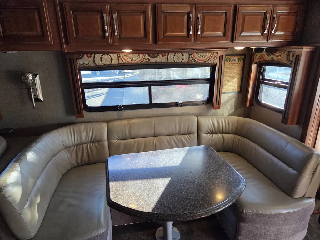 2016 Fleetwood Pace Arrow LXE 38K, Photos photo 20