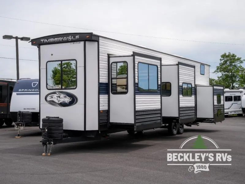 2024 Forest River Cherokee Timberwolf 39SR - Photo 3