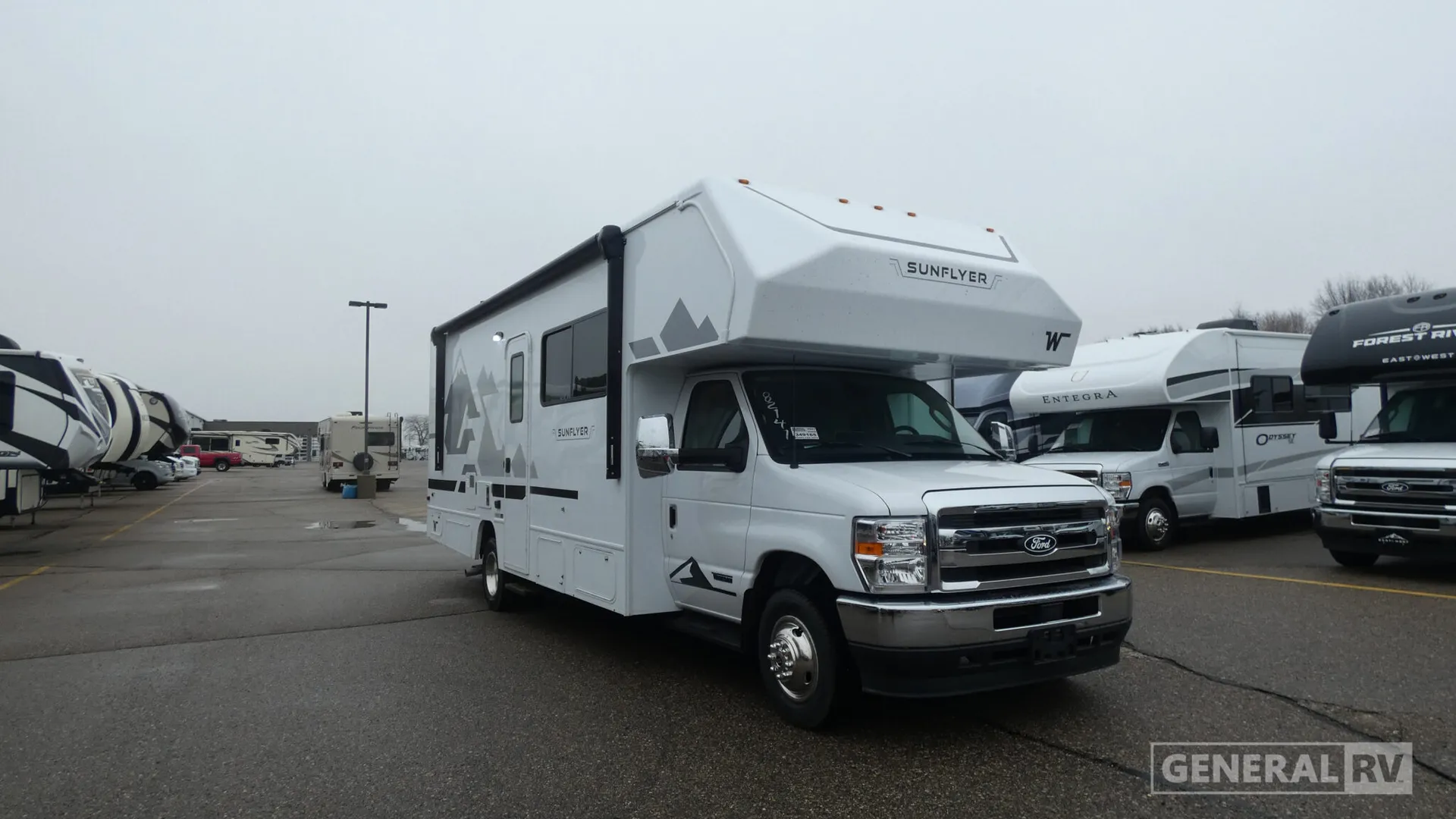 2027 Winnebago Sunflyer 26FE - Photo 2