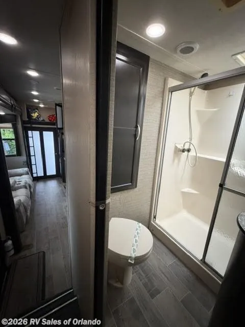 2018 Dutchmen Voltage Triton 3551, Photos photo 34