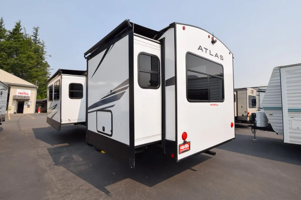 2023 Dutchmen Atlas 2912FK - Photo 3
