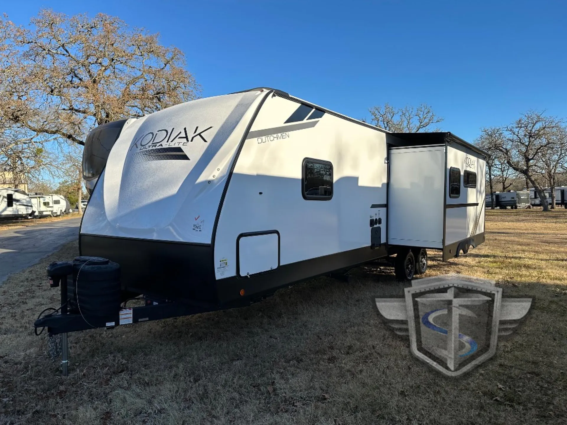 2025 Dutchmen Kodiak Ultra-Lite 308BHSL - Photo 3