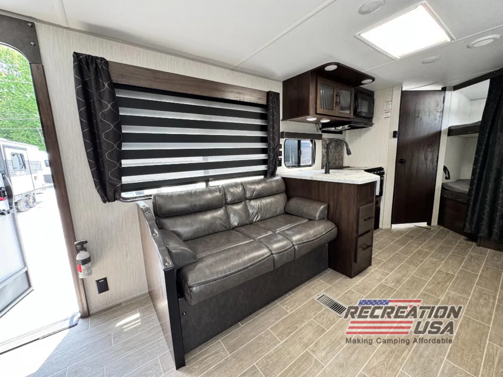 2021 Forest River Cherokee 274BRB, Photos photo 12