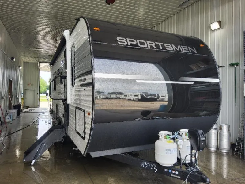 2027 KZ Sportsmen Select 210RDSL - Main photo