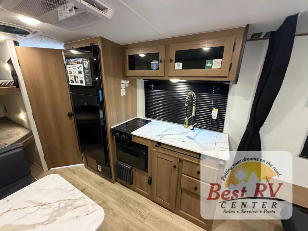 2027 Coachmen Apex Nano 186BH, Photos photo 15