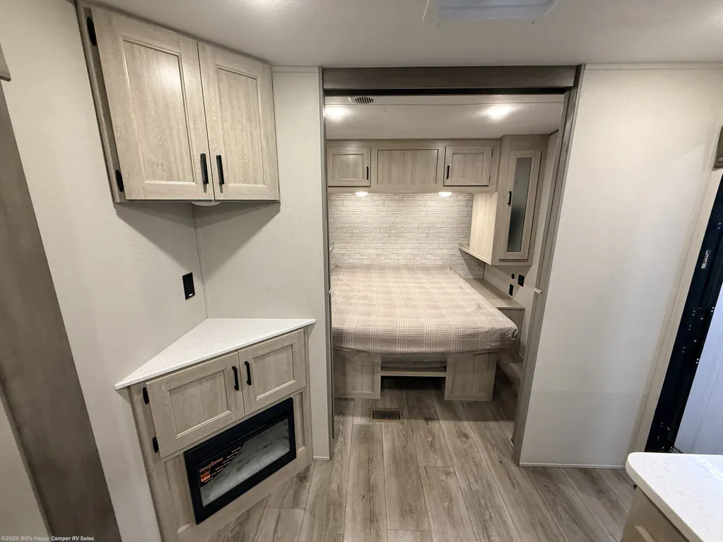2026 Coachmen Catalina Legacy Edition 243RBS, Photos photo 16