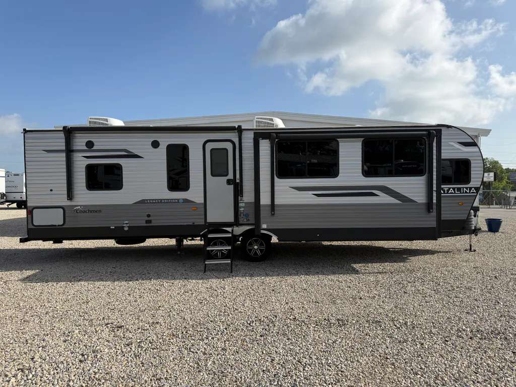 2024 Coachmen Catalina Legacy Edition 283FEDS, Photos photo 8