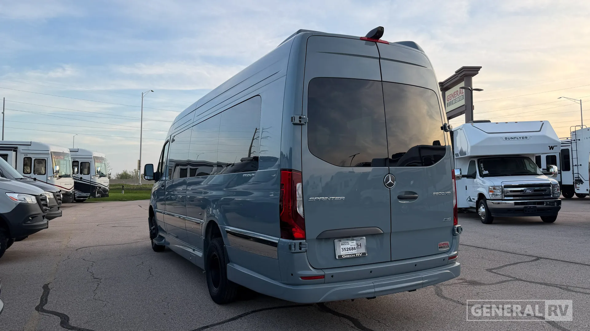 2027 Grech Motors Strada-ion Tour AWD - Photo 4